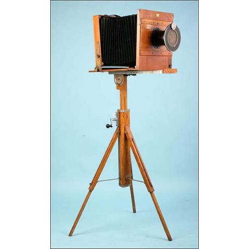 Franz Meyer field camera. 1880