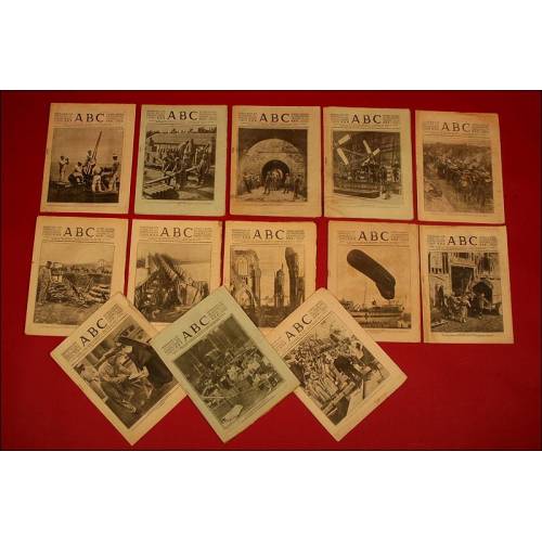 Collection of 27 ABC of World War I and 6 La Vanguardia of World War II.