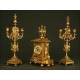 Spectacular Mantel Clock with Pair of Candelabra. Set of Bronze S. XIX