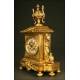 Spectacular Mantel Clock with Pair of Candelabra. Set of Bronze S. XIX