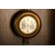 Reloj de Pared de Madera, de Principios del Siglo XX. Muy Bien Conservado, Da las Horas y los Cuartos