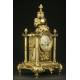 Beautiful French Bronze Mantel Clock. Year 1.880. Perfect Condition