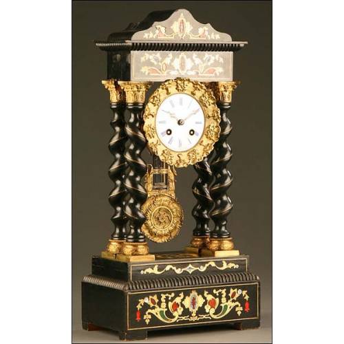 Reloj Pórtico de Sobremesa con sonería, Francia, 1855