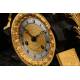 Bellísimo Reloj de Sobremesa en Bronce Dorado con Figura Alegórica Religiosa. Francia, Siglo XIX