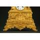 Precious French Clock in Gilded Bronze. 1st Half s. XIX. Well preserved and working