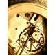 Precioso Conjunto de Reloj con Candelabros en Bronce Dorado. Francia, Siglo XIX