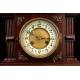 Classic Junghans Mantel Clock, 1910-20. In perfect working order.