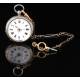 Precioso Reloj de Bolsillo Inglés en Plata Maciza. Con Llave y Cadena. Año 1885