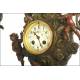 Espectacular reloj de péndulo francés con querubines. Siglo XIX