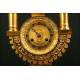 Reloj antiguo en bronce dorado y forma de Lira. S. XIX