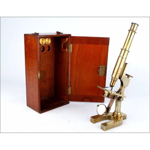 Microscopio Antiguo Watson & Sons en su Estuche Original y Funcionando. Inglaterra, 1885