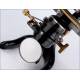 Microscopio profesional antiguo E. Leitz Wetzlar. Con juego de accesorios y estuche original.