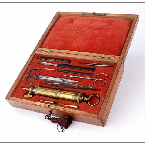 Antique Original Medical Instrument Case. France, Circa 1900