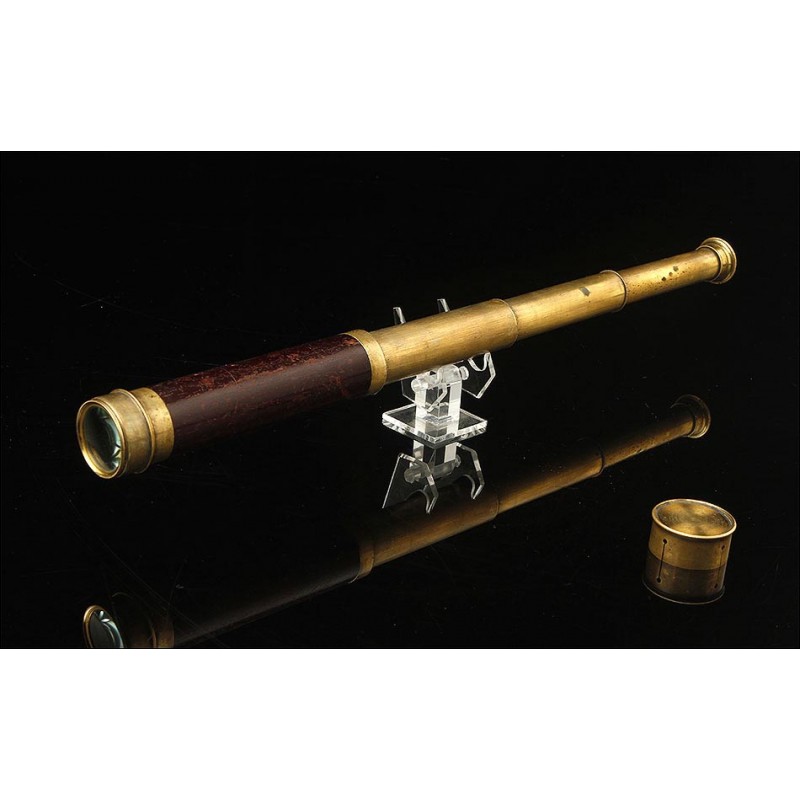 Antique Gilt Brass and Wooden Spyglass in Very Good Condition. Germany, XIX Century