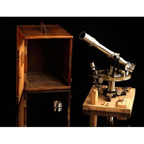Antique Bellieni Theodolite in Good and Working Condition. France, 1910-20