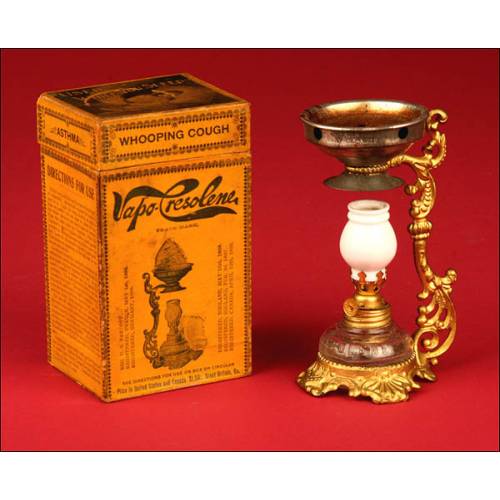 Fantastic Vapo Cresolene Medical Vaporizer Lamp. 1880-1900.