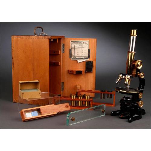 Microscopio Alemán E. Leitz Wetzlar, 1920. Estuche Original y Perfecto Funcionamiento