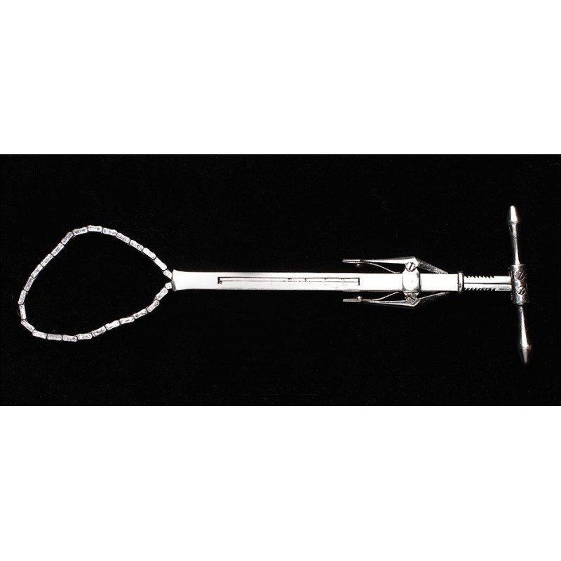 Rare 19th Century Surgical Testicle Castrator - 25 cms.