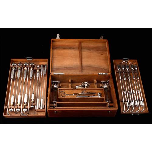 Impresionante Set de Instrumental de Urología, Muy Bien Conservado. Circa 1880