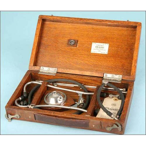 Bin-Aural stethoscope for auscultation of engines. 1940