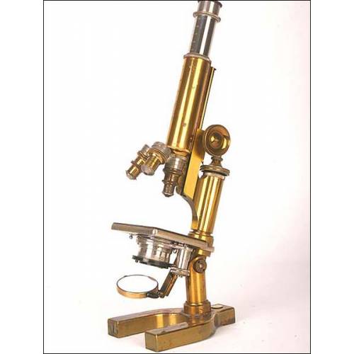 Antiguo microscopio profesional. Fechado 1897