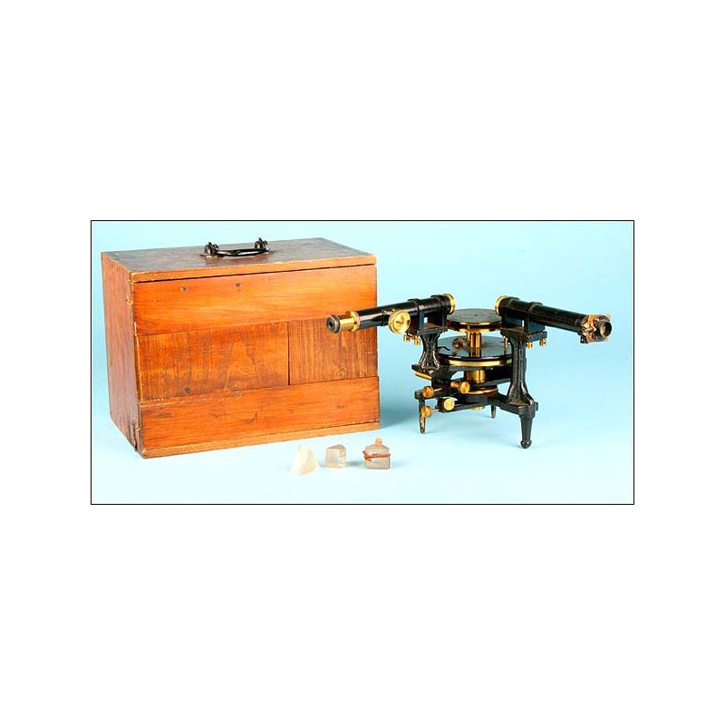 Late 19th Century Antique Spectroscope, 1870-1900.