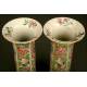 Elegant Pair of Chinese Vases in Canton Porcelain. Circa 1.850. Hand Decorated.