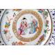 Bellísimo Plato Antiguo de Porcelana Pintado a Mano. China, Siglo XIX
