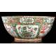 Antiguo Cuenco de Porcelana de Cantón, Familia Verde. China, Circa 1900