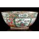 Antiguo Cuenco de Porcelana de Cantón, Familia Verde. China, Circa 1900