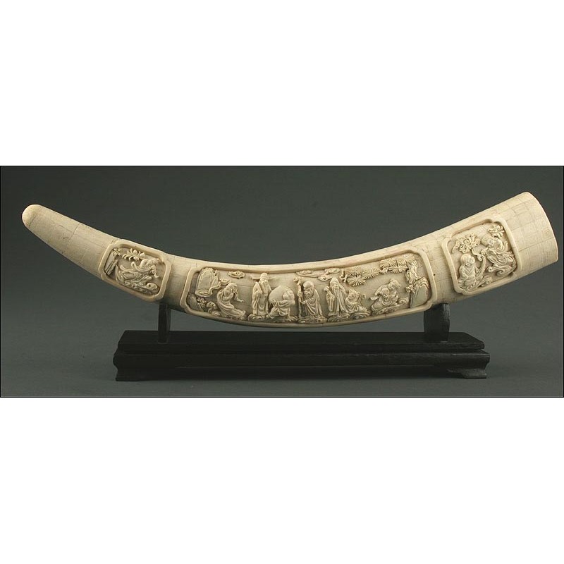 Chinese Bone Horn, 19th century