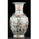 Beautiful Chinese Hand Painted Porcelain Vase. No Defects. Yongzhen Brand.