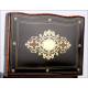 Antigua Licorera con Marquetería Boulle y Cristalería de Baccarat. Completa. Francia, Siglo XIX