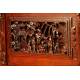 Chinese Jewelry Box in Carved Wood with Costumbrist Scenes, XIX Century. Restored.