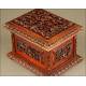 Chinese Jewelry Box in Carved Wood with Costumbrist Scenes, XIX Century. Restored.